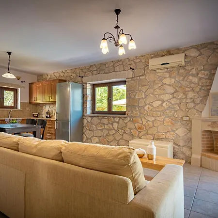 Kymaros Villa *